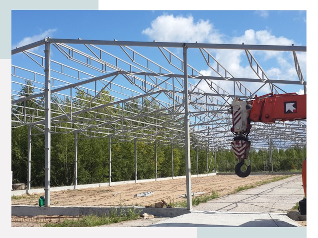 Строительство конюшен в Спасск-Дальний от 621 руб. под ключ