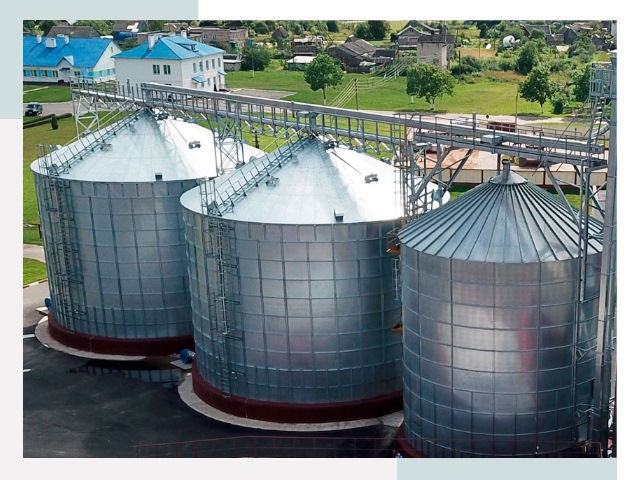 Металлические силосы в Спасске-Дальнем